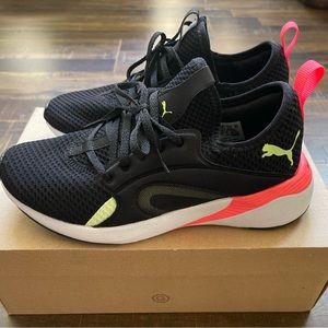 ✅NEW “PUMA” Women's Better Foam Adore
Running Shoes